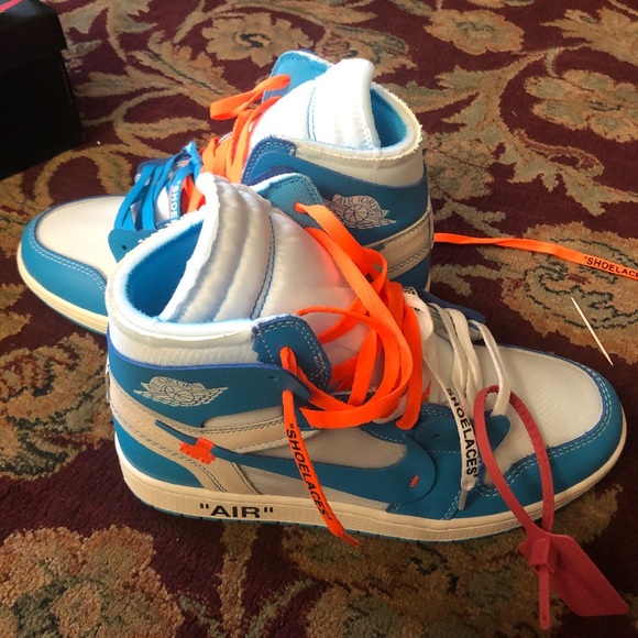 Off White Jordan Retro High UNC